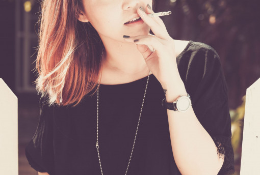 Kouříte? Tohle s vaší pletí udělá už jedna cigareta denně!
