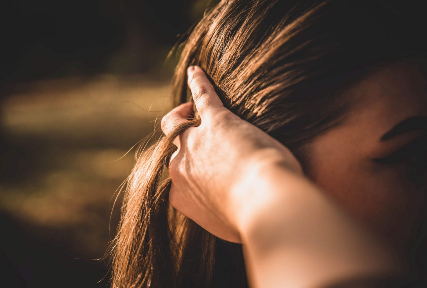 Padání vlasů na podzim? Takhle tomu dokážete předejít