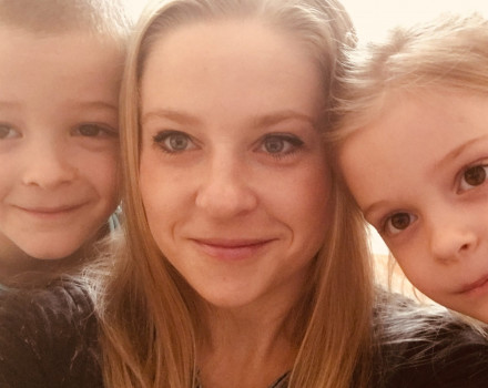 Příběh trojnásobné mámy, která po porodu užívala kolagen
